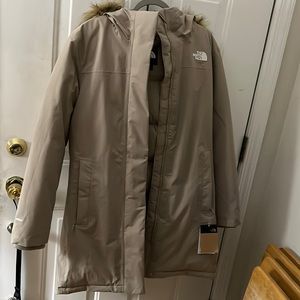 BRAND NEW WOMEN’S North Face Arctic Parka